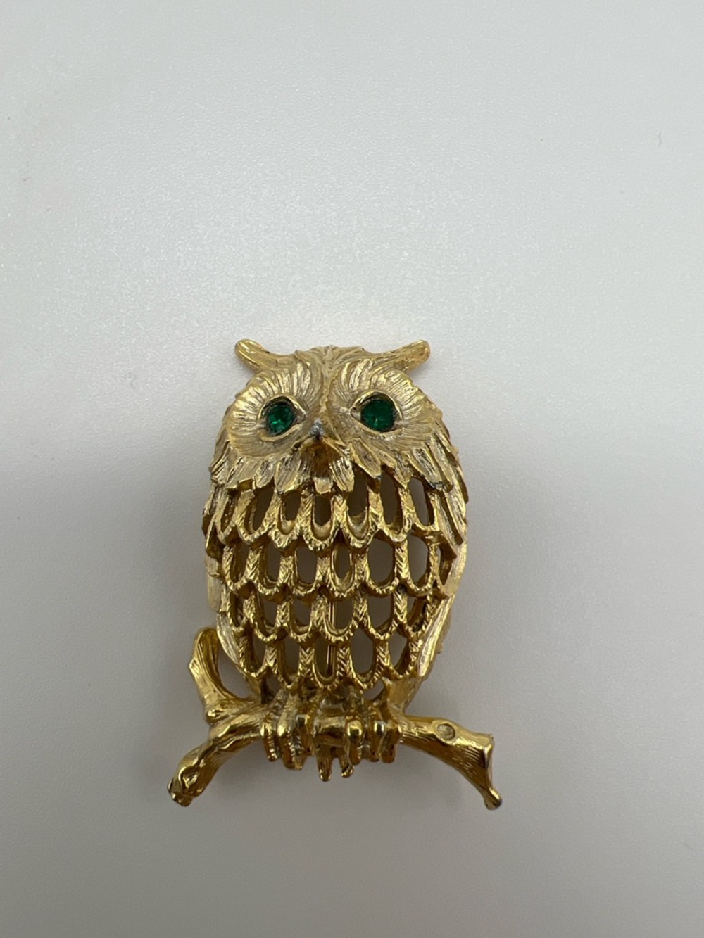 NAPIER Gold-Tone Figural Owl Pin Brooch with Green Eye Accents, 4cm x 2cm